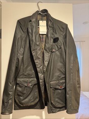 Barbour Waxed Cotton Beacon Sports Jacket (James Bond, Skyfall)